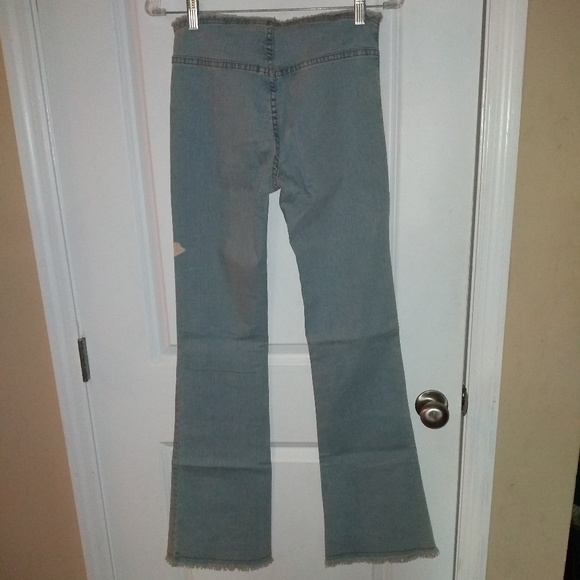 Flare Jeans With Flowers - Picture 4 of 6